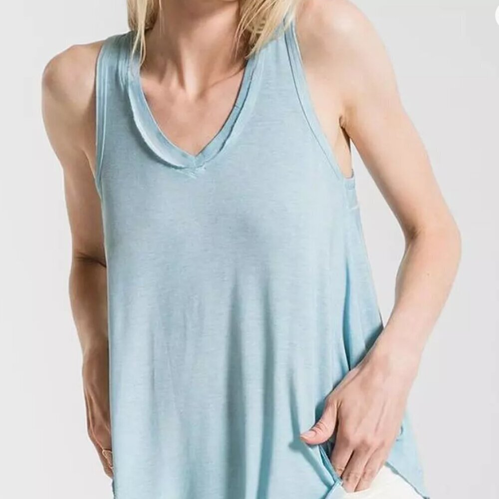 Z Supply The Vagabond Tank Light Blue Sleeveless Oversized Flowy Top